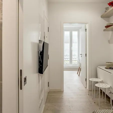 Apartament Downtown Modern By Homing