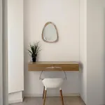 Downtown Modern By Homing Apartment *