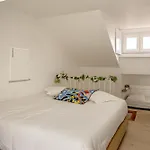 Apartment Downtown Modern By Homing Lisbon