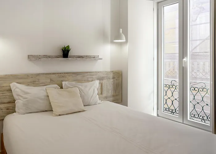 Apartment Downtown Modern By Homing